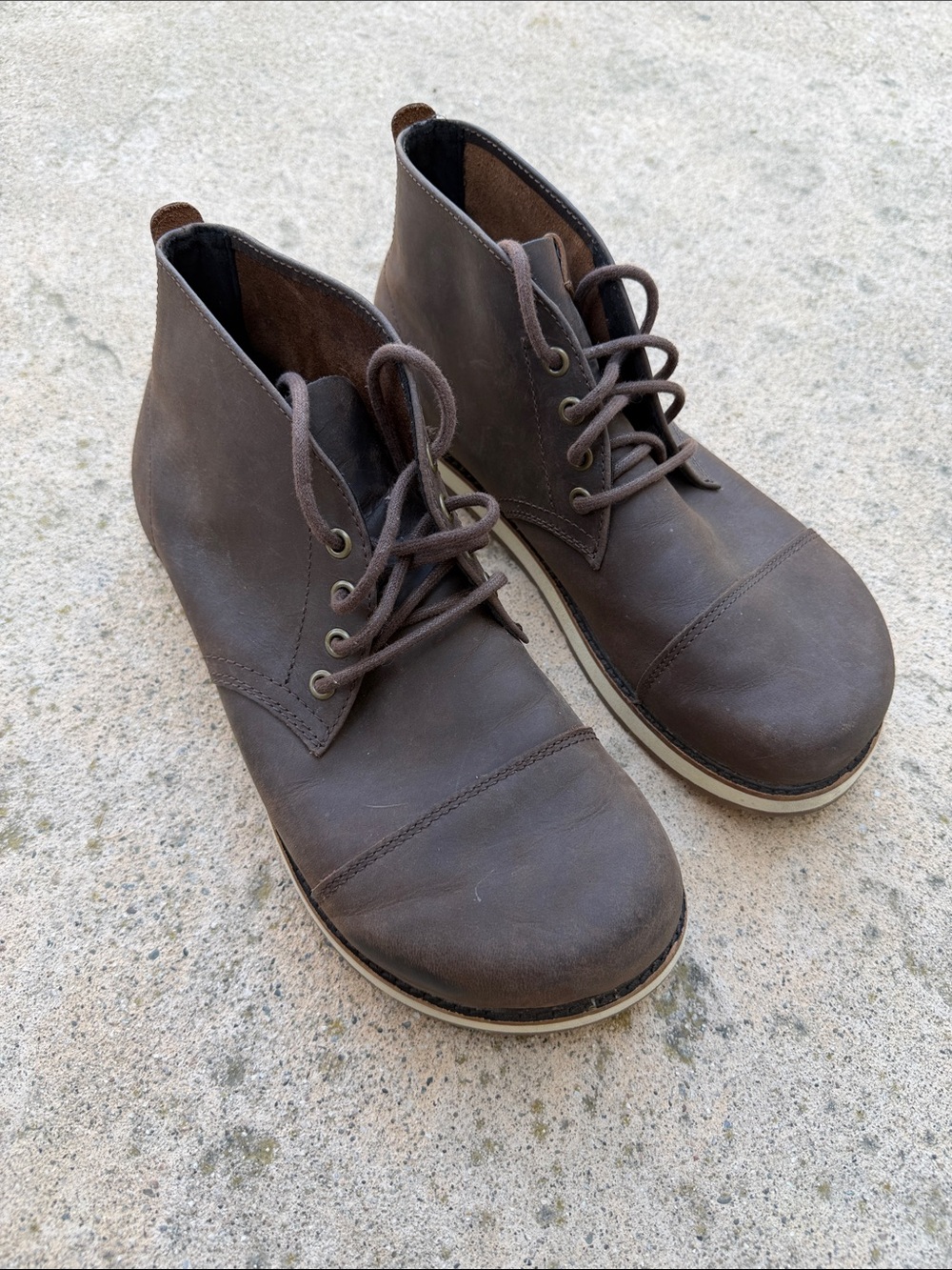 ALTRA Men's Brown Leather Smith Chukka Boot Size 9.5